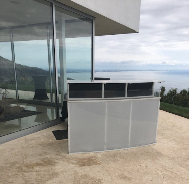 Illuminated bar outdoors